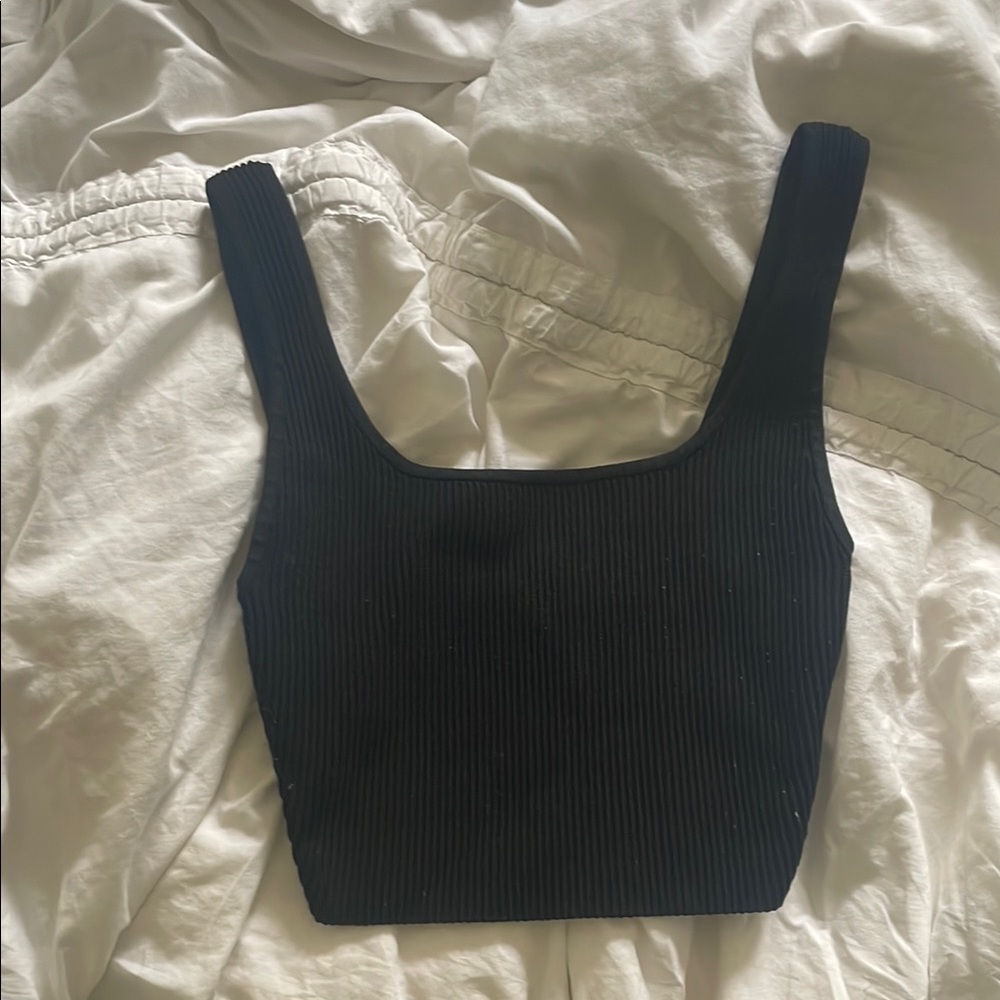 Aritzia Babaton Tank